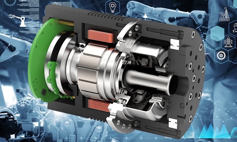 Corte transversal de servo-motor industrial mostrando bobinas, rotór e componentes internos de alta precisão