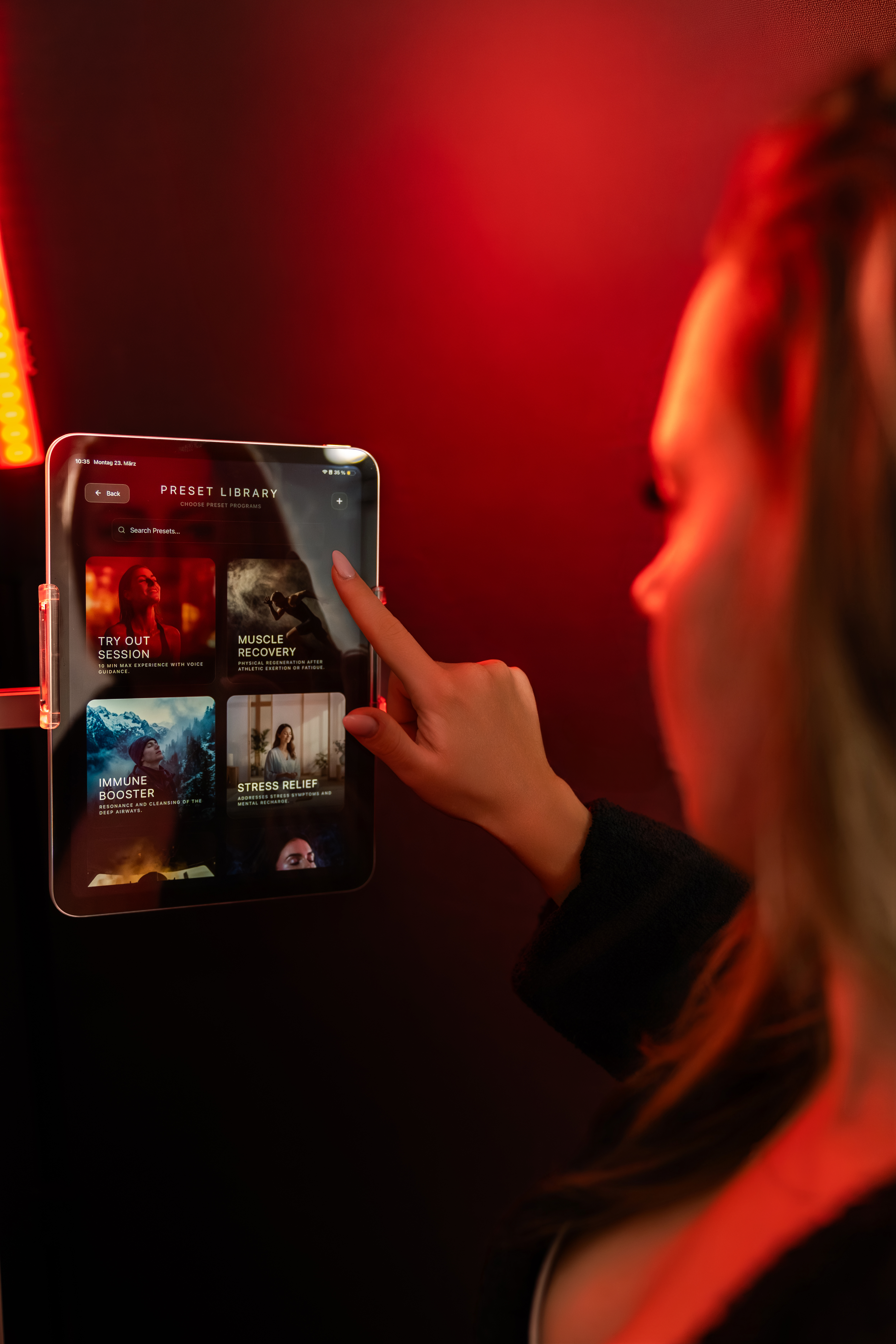 HALOCAB digital interface for selecting personalised wellness programmes