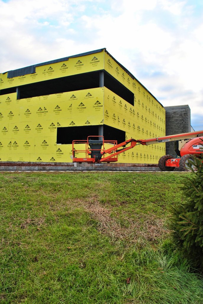 Commercial Metal Roof DSC O