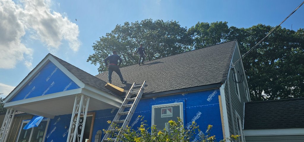 Roof Tear-Off + Crew 2025 A