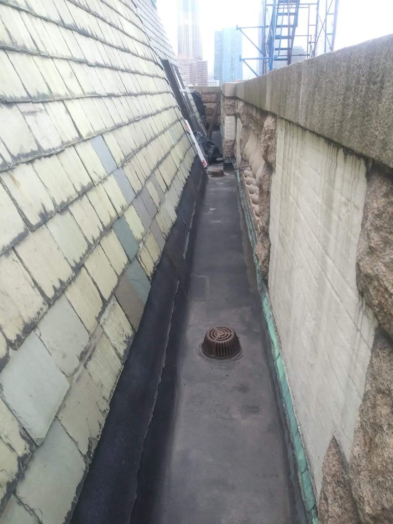 Narrow Rooftop Tarp WA A