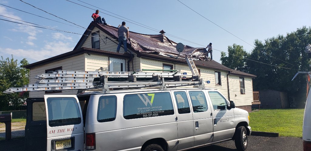 W7 Van + Tarp Tearoff