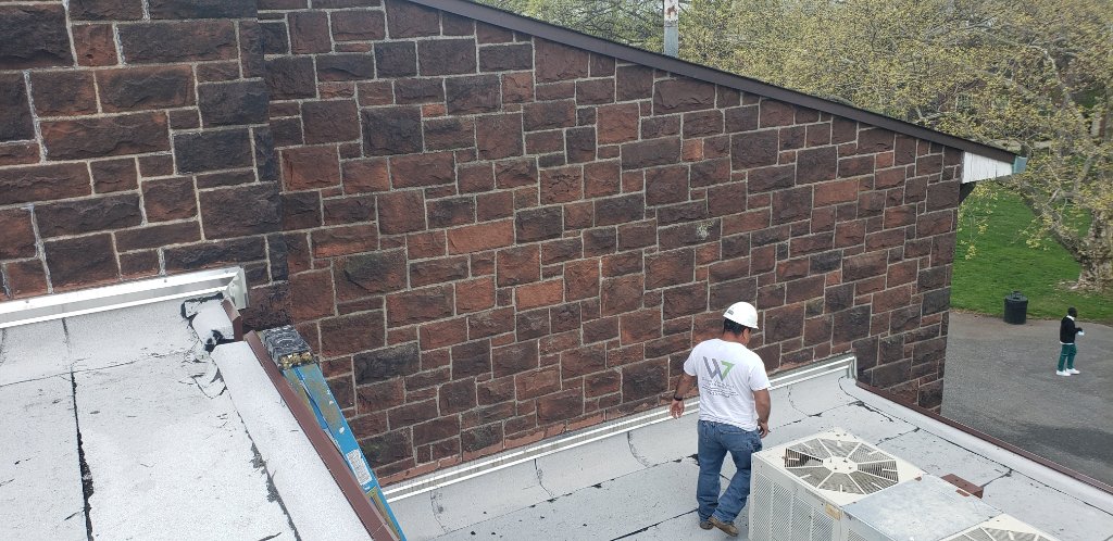 Flat Roof Stone Wall Detail