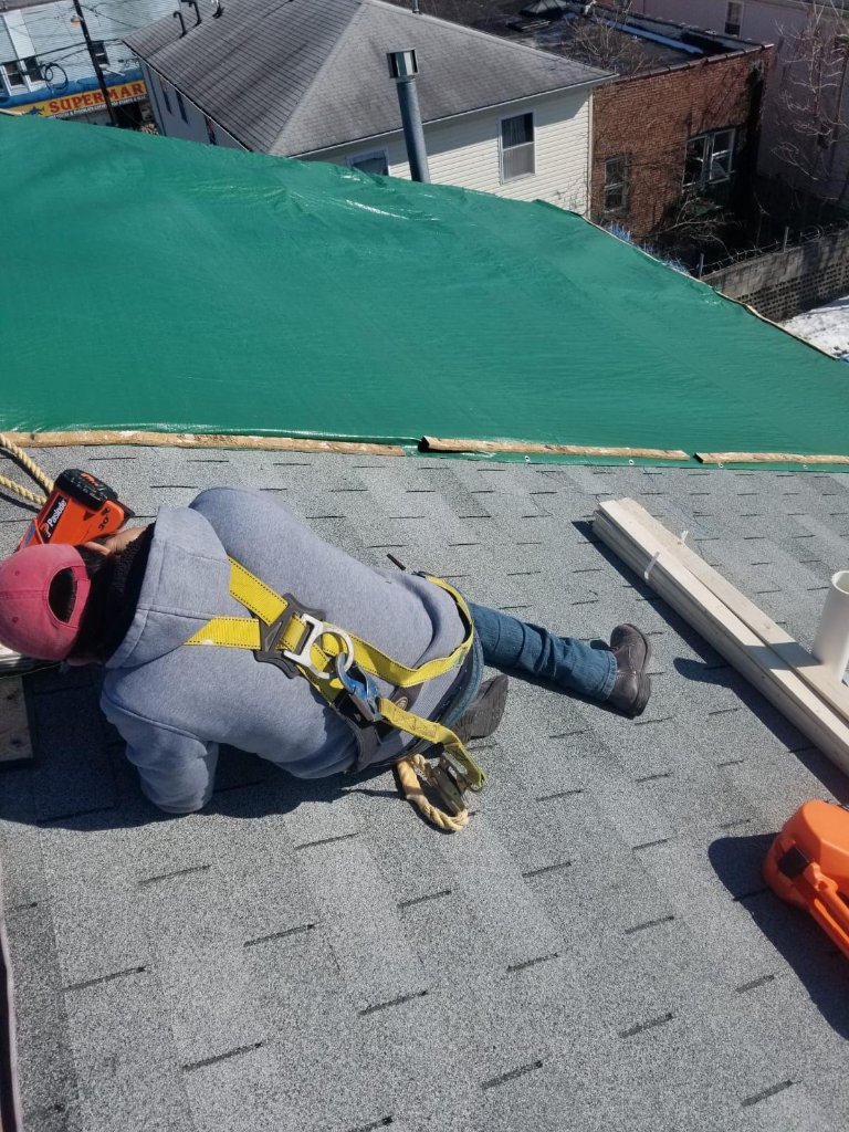 Green Tarp NJ — Safety Harness A