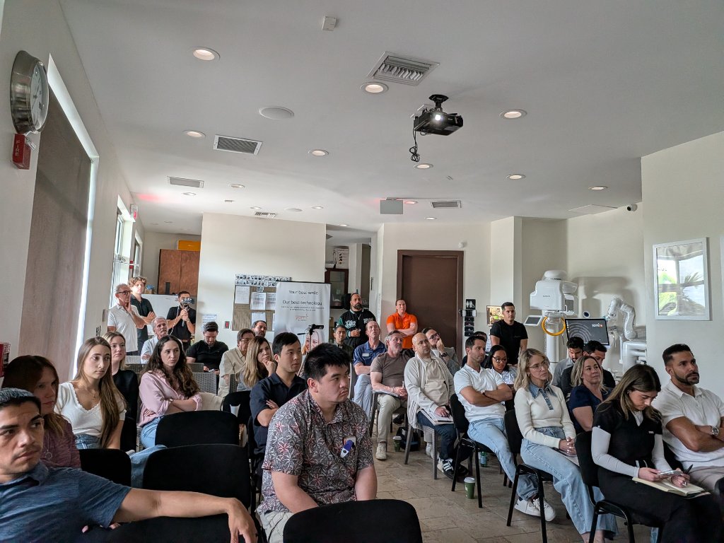 Packed room — doctors ready to learn