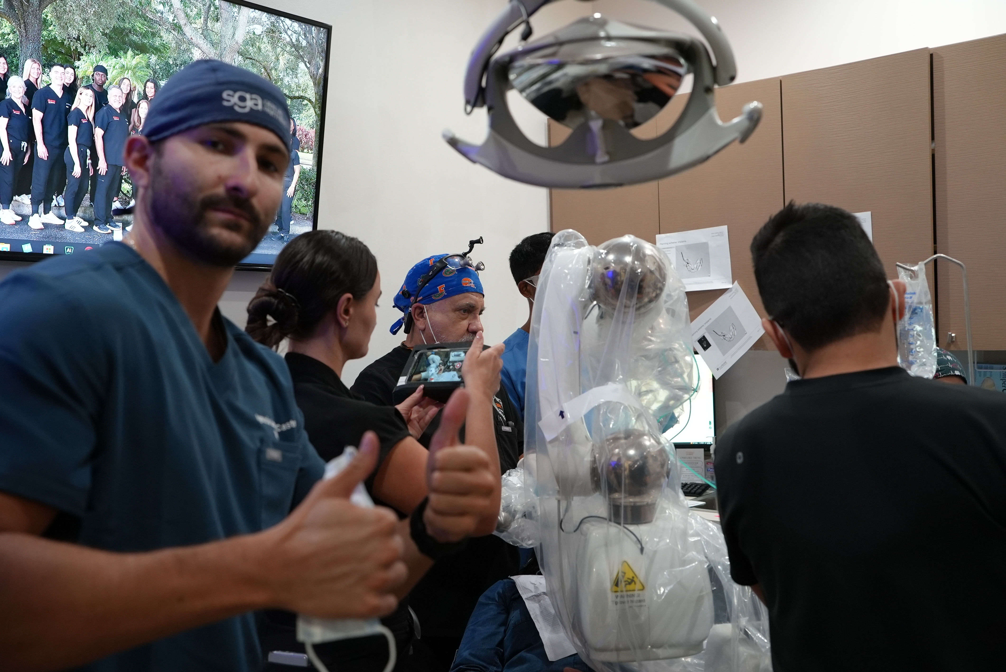Hands-on with the Yomi robotic-assisted system