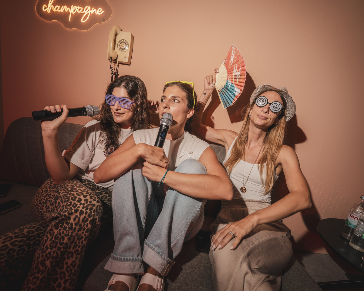 Karaoke experience