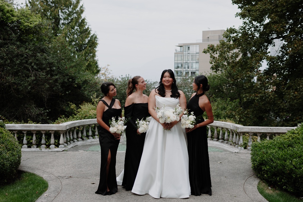 Bridesmaids in the garden