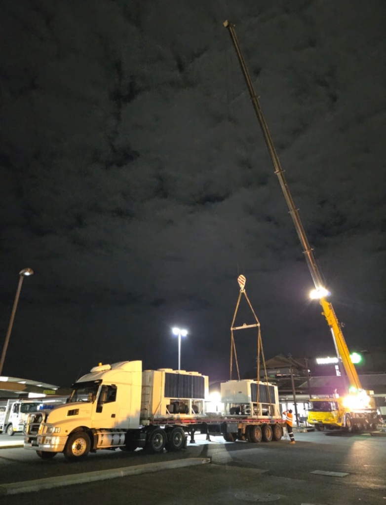 AFM truck and trailer