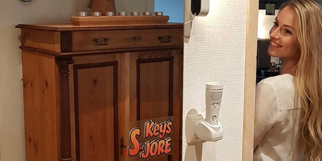 KeysJore – Vintage-Schrank trifft moderne Technik