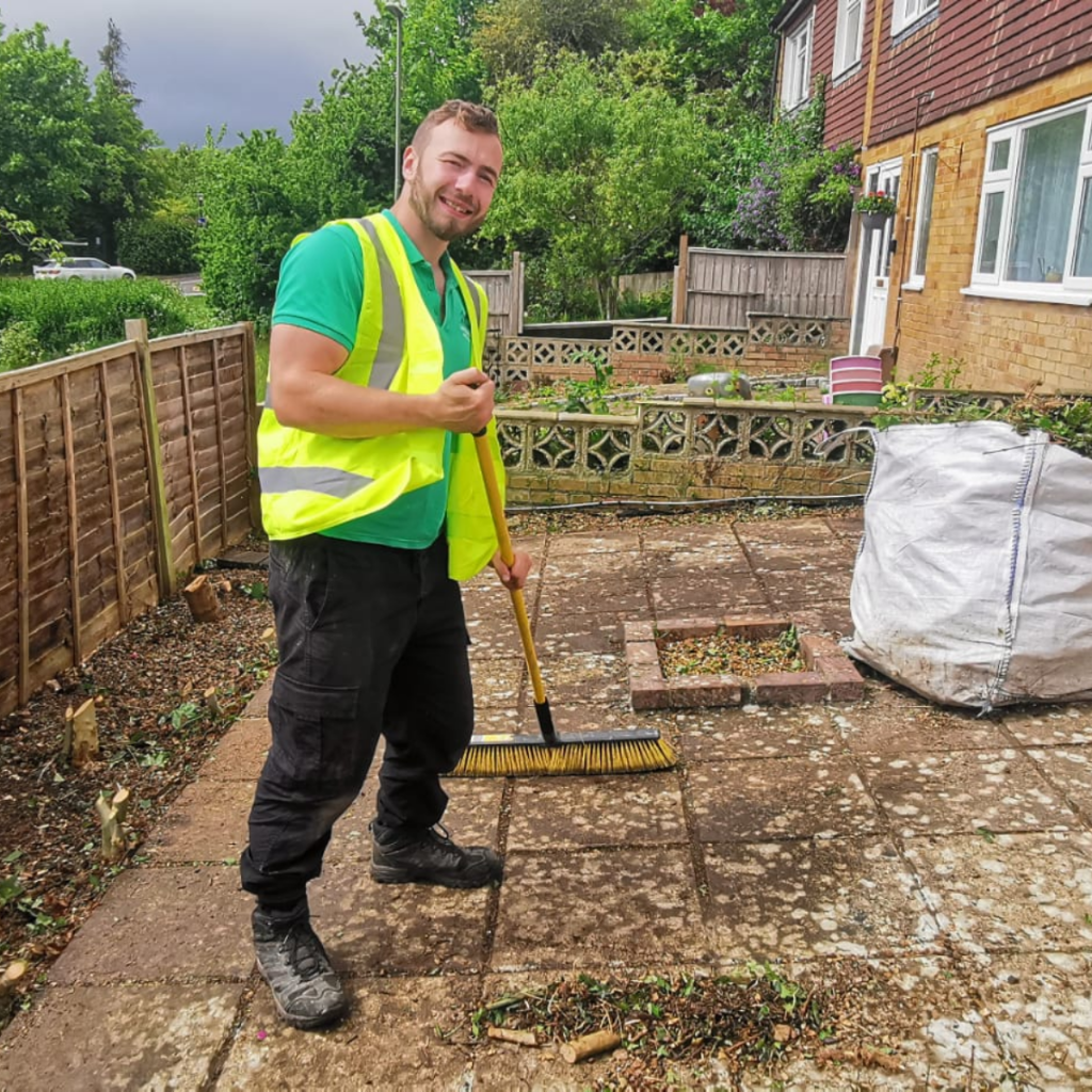 Landscaping Basingstoke team member