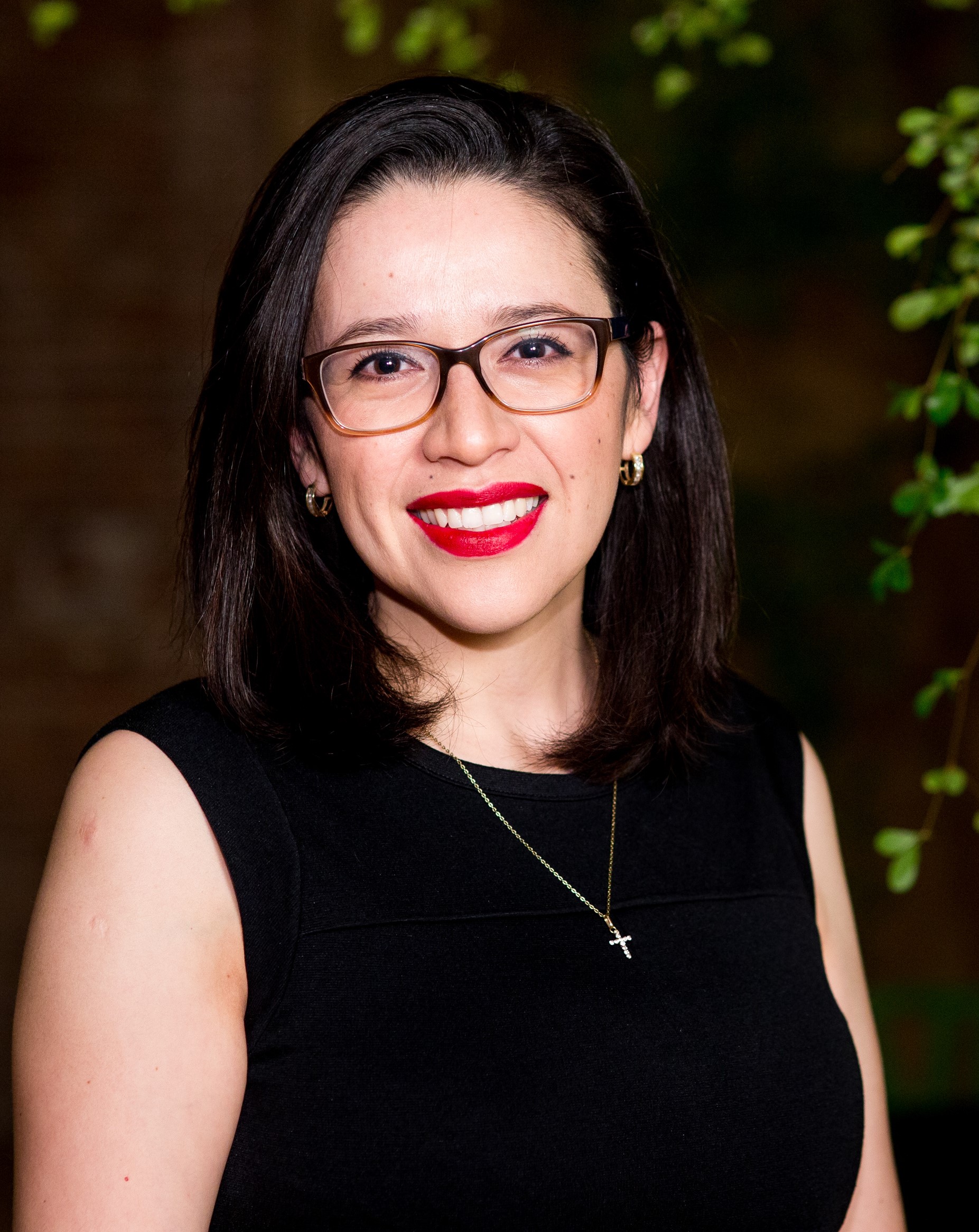 Dr. Yulie Meneses