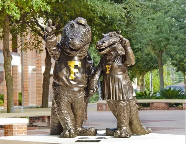 Albert and Alberta Statues