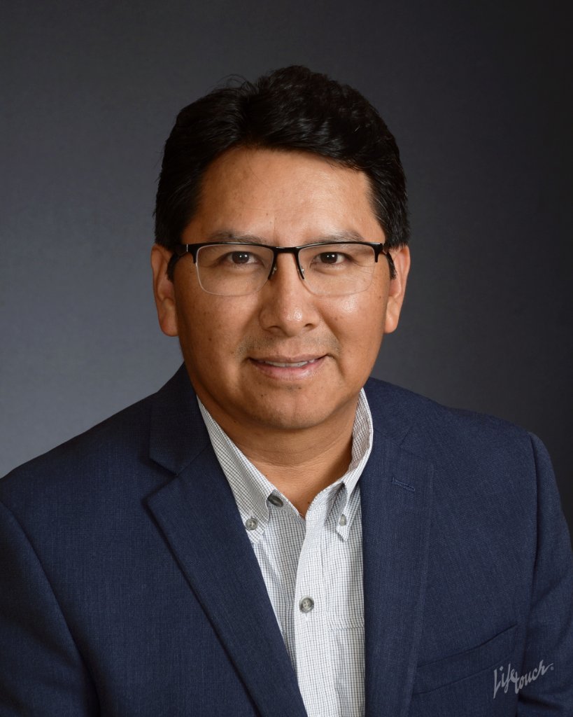 Dr. Juan Mayta