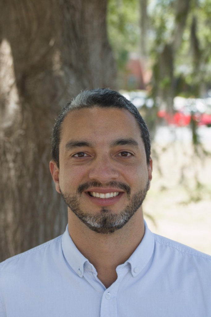 Portrait of Juan Jimenez, Speakers Committee | Strawberry Breeder