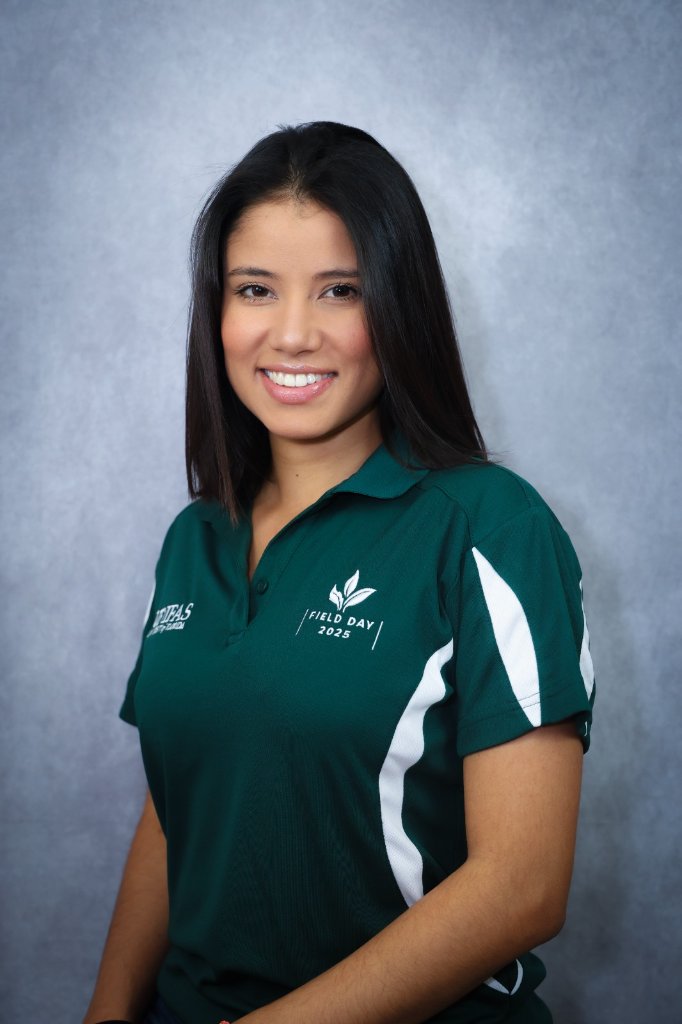 Portrait of Krista Zapata, Registration and Competition Committee | Biological Scientist