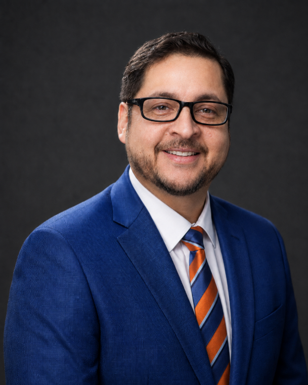 Dr. Juan E. Andrade Laborde