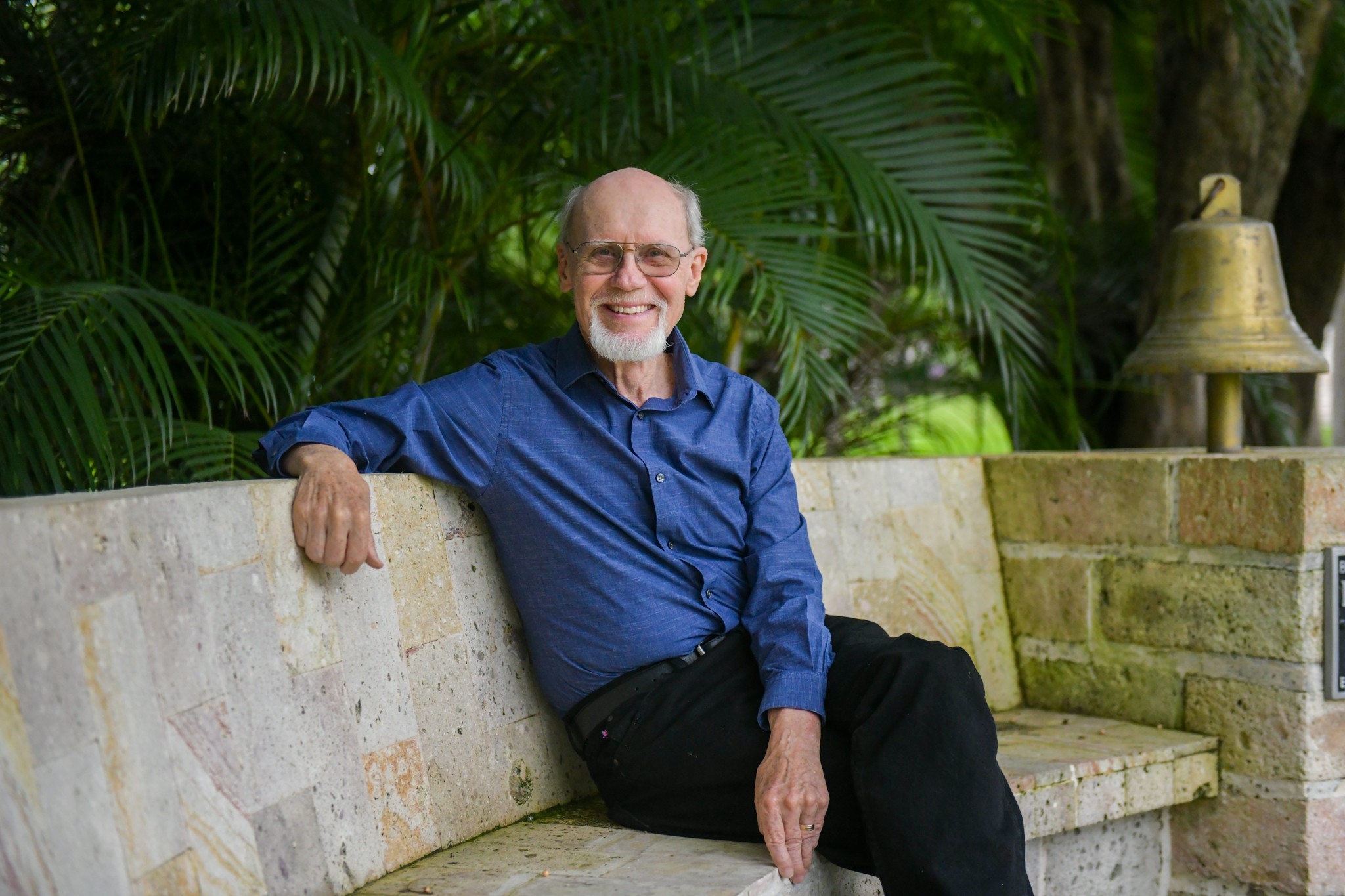 Dr. Keith Andrews