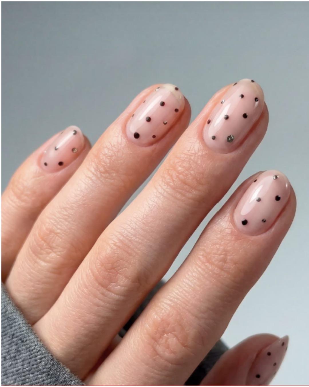 Uñas esculpidas · relleno
