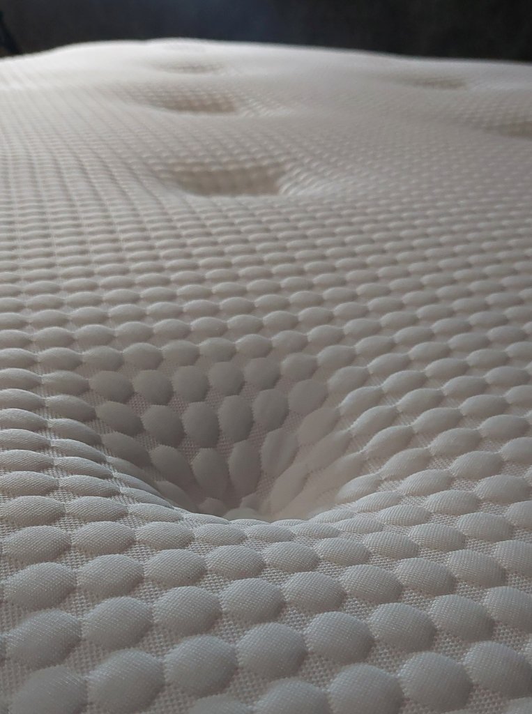 Luxury Knitted Sleep Surface