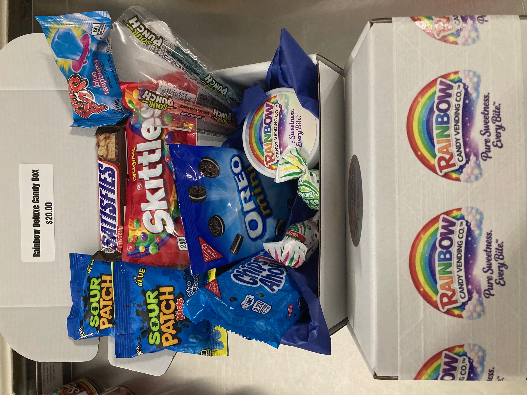 Rainbow Deluxe Candy Box™