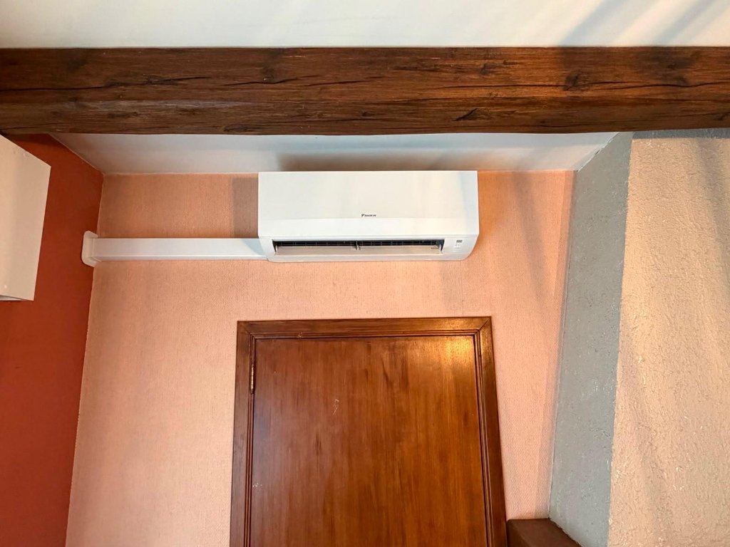 Installatie Daikin monosplit airco 5kW β Merchtem