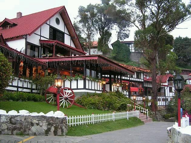 Hotel Selva Negra, punto de partida