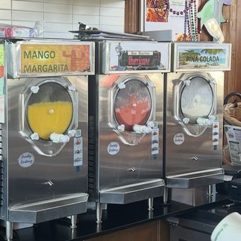 Frozen Daiquiri Machines — Mango, Hurricane, Piña Colada