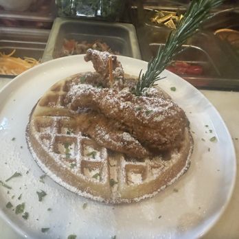 Chicken & Waffle
