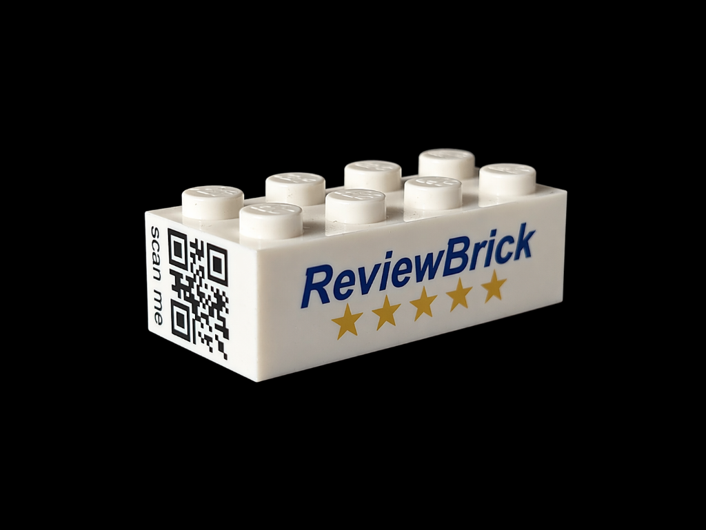 ReviewBrick – physischer Baustein mit QR-Code