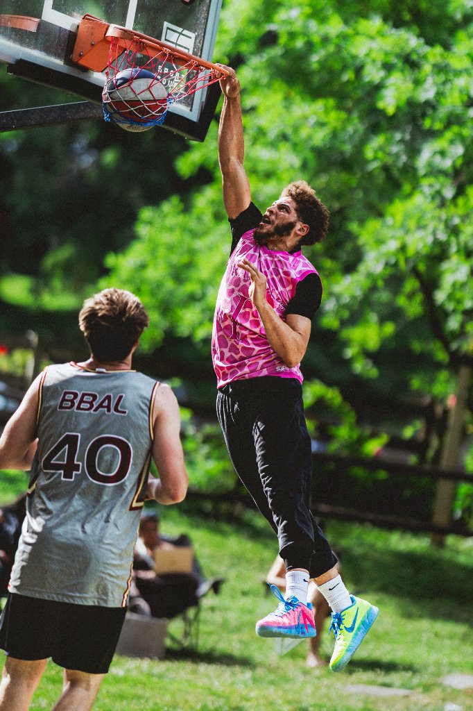 Dunk on the outdoor court