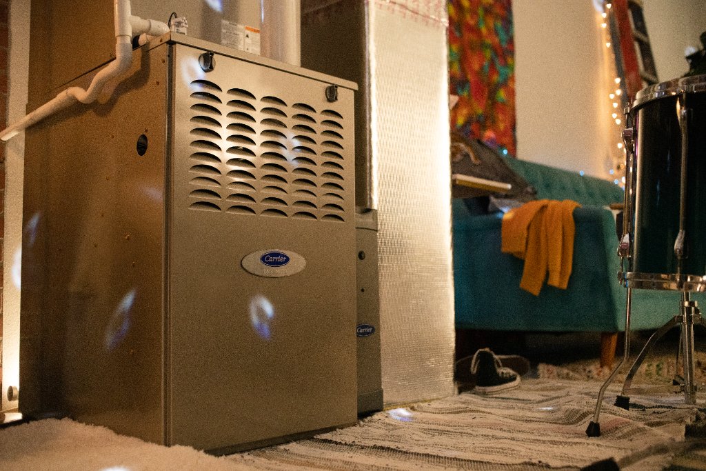 Carrier furnace in home