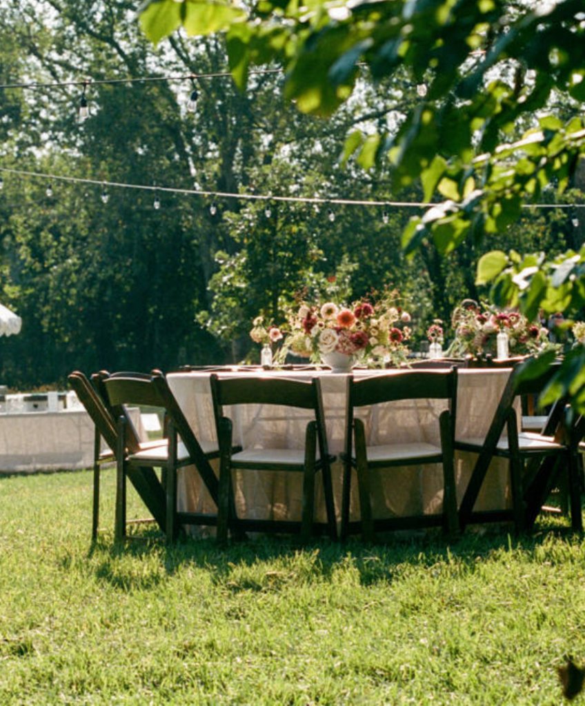 Outdoor farm reception table setting at Beyer Blossom Estate, Wall Township NJ