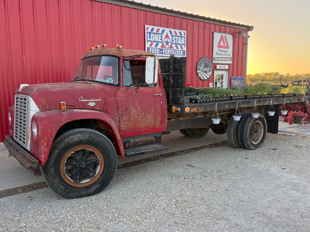 Long Agriplex storefront