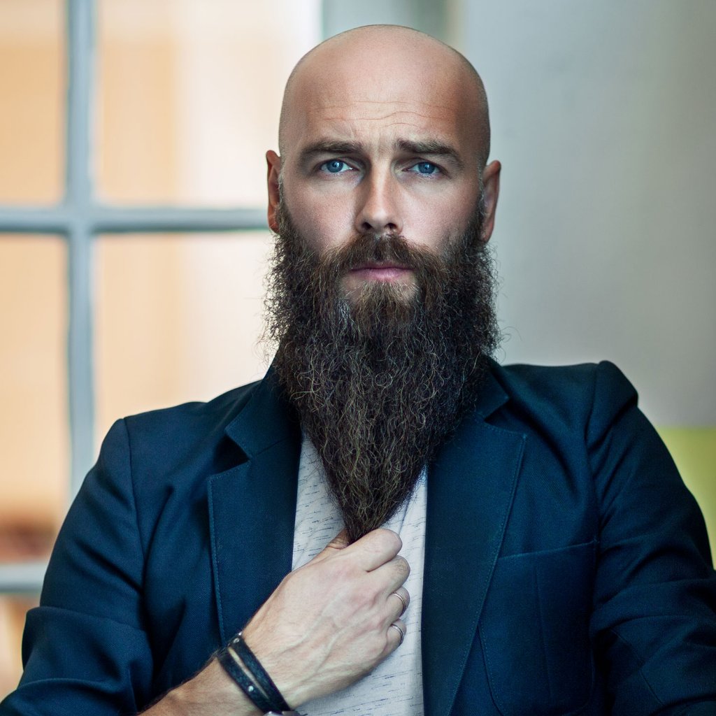 DEVELOP GROUNDED MASCULINE PRESENCE