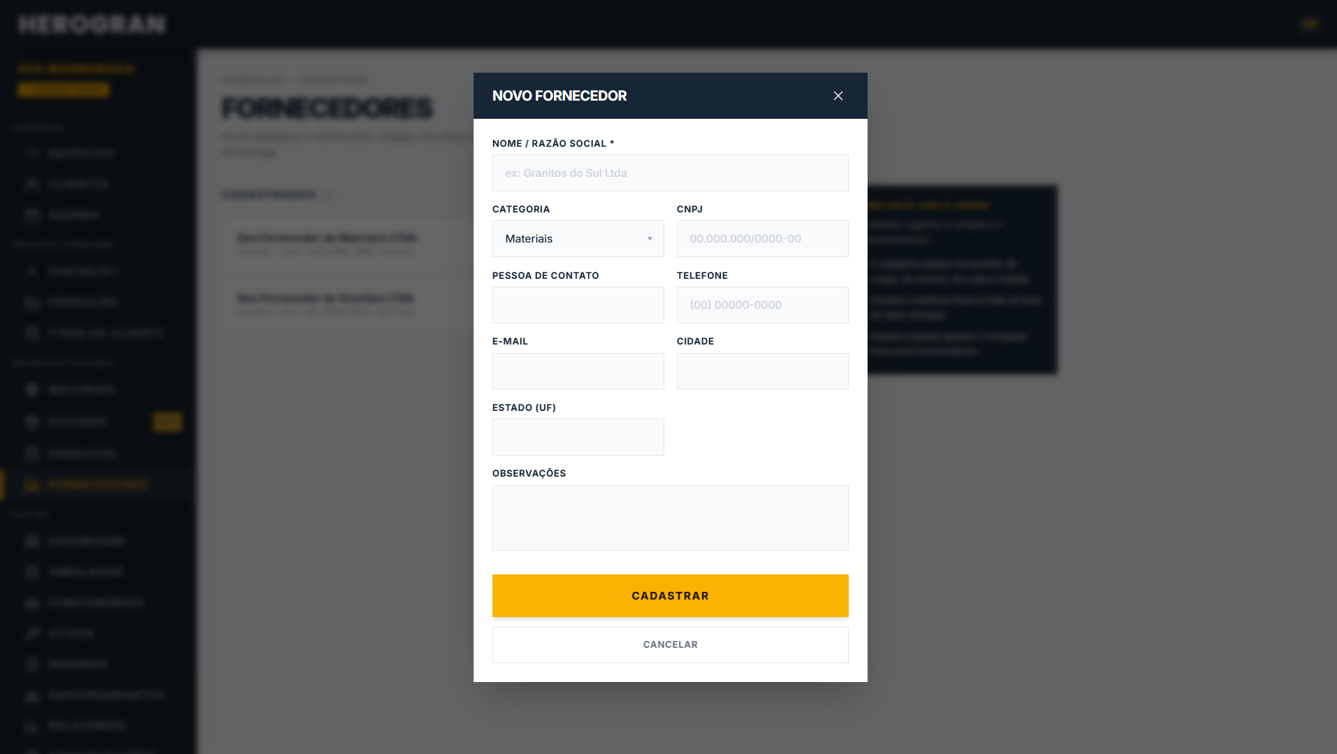 Formulário de novo fornecedor com categoria, CNPJ e contato