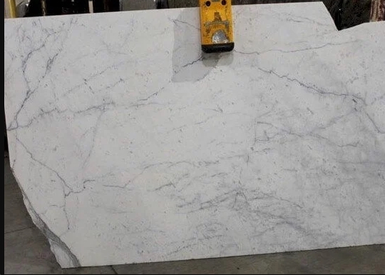 Statuario White