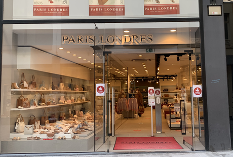 Schoenen PARIS LONDRES — shop interior
