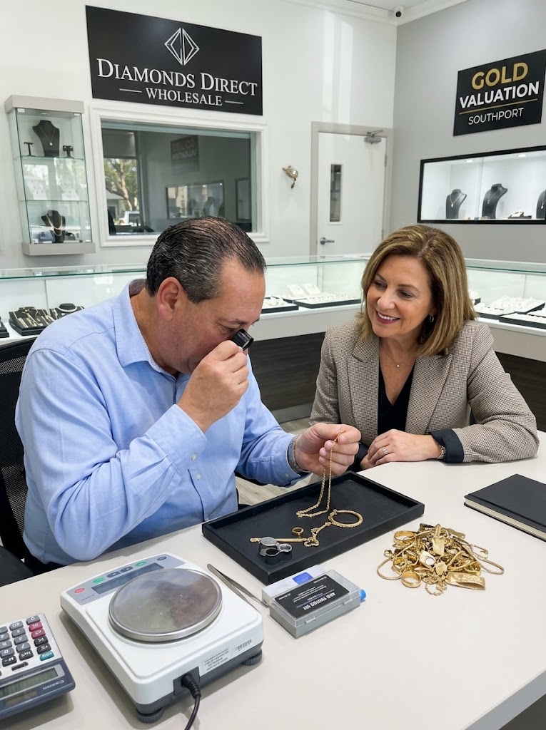 Why Local Face-to-Face & Home Valuations Beat Postal Gold Services in Southport