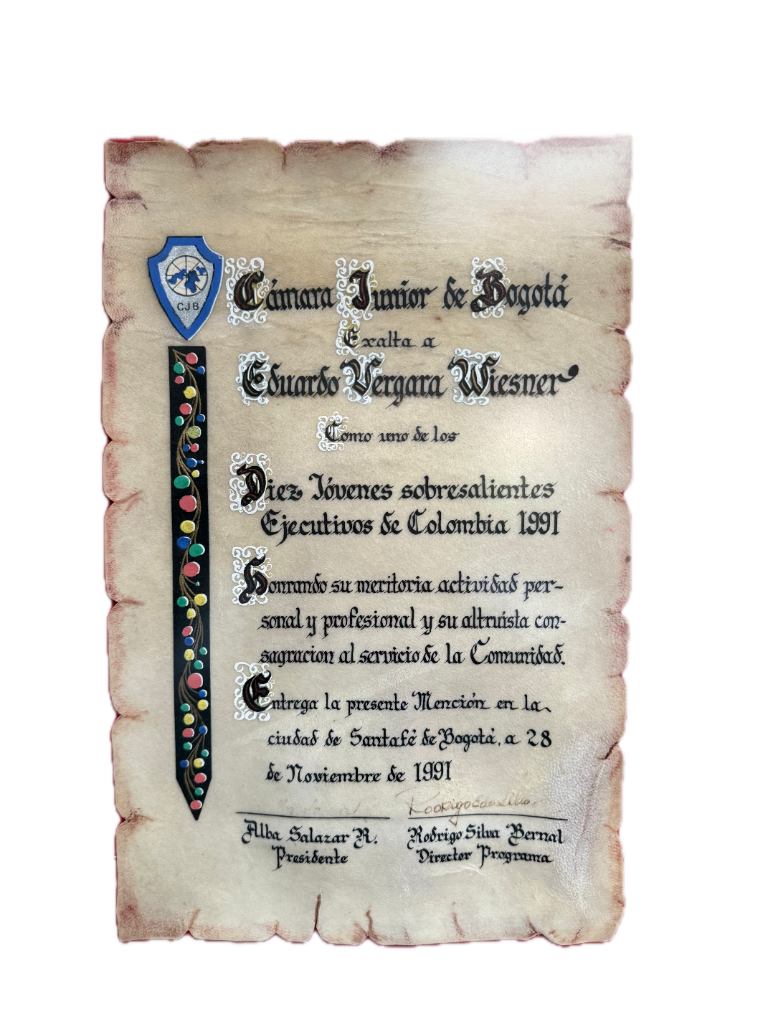 Imagen del documento “Exaltación de Eduardo Vergara Wiesner como uno de los Diez Jóvenes Sobresalientes Ejecutivos de Colombia, 1991” (1991-11-28), Archivo Vergara Azcárate, Archivo Vergara Azcárate.