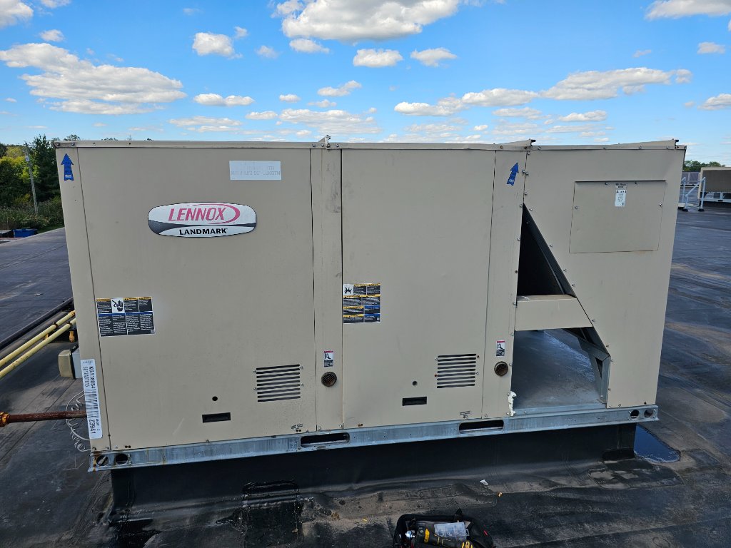 Lennox RTU commercial rooftop