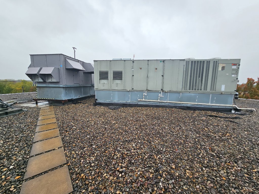 Trane commercial RTU on rooftop