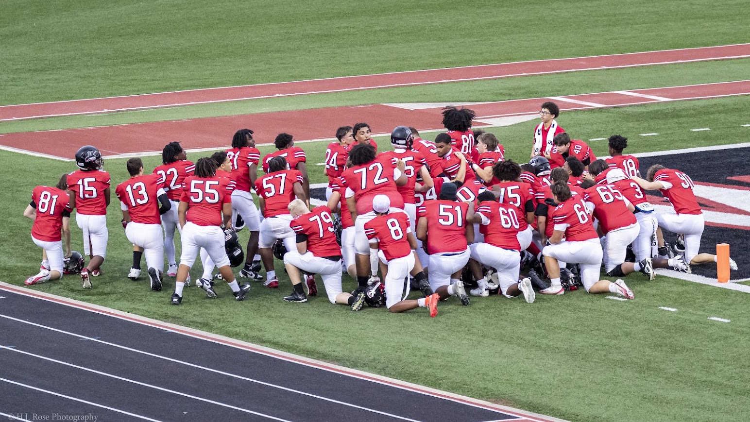 Millionaires team huddle