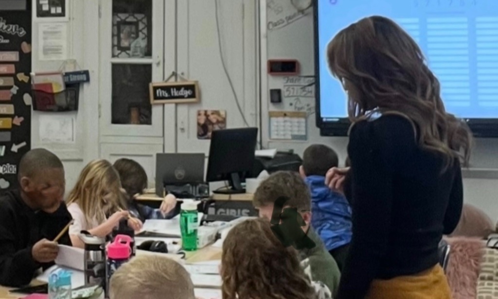 Susan Hedge teaching in her classroom