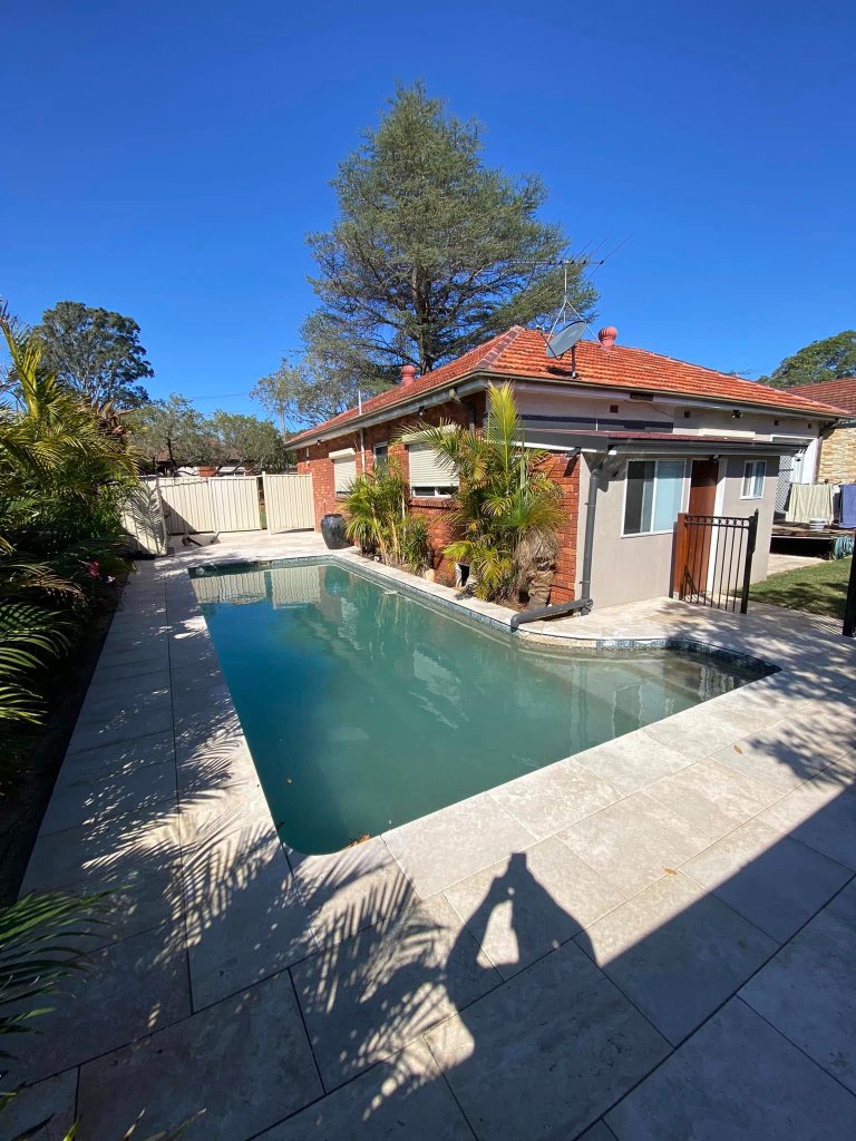 Pool Garden Design