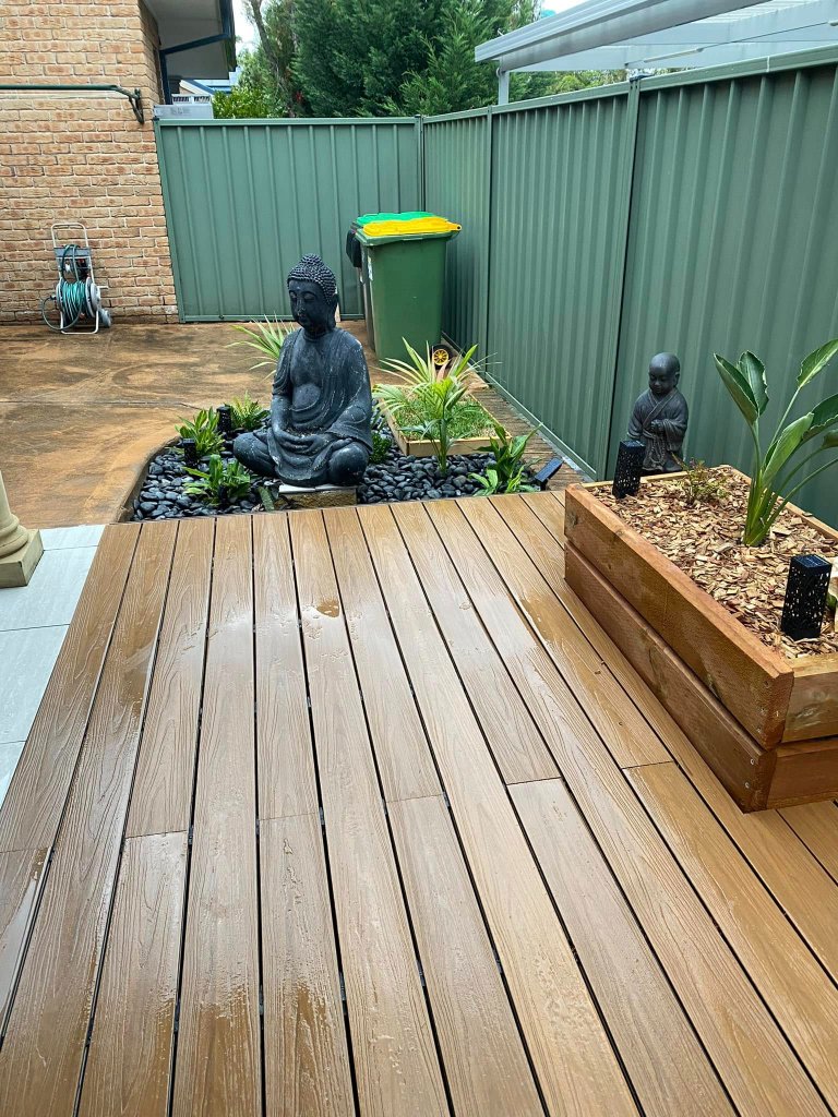 Planter Boxes & Pebbles