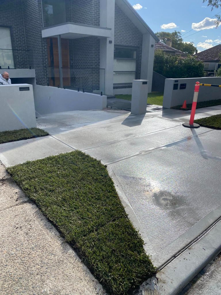 Turf Laying New Build