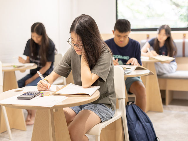 Secondary Maths tuition at Education Garden
