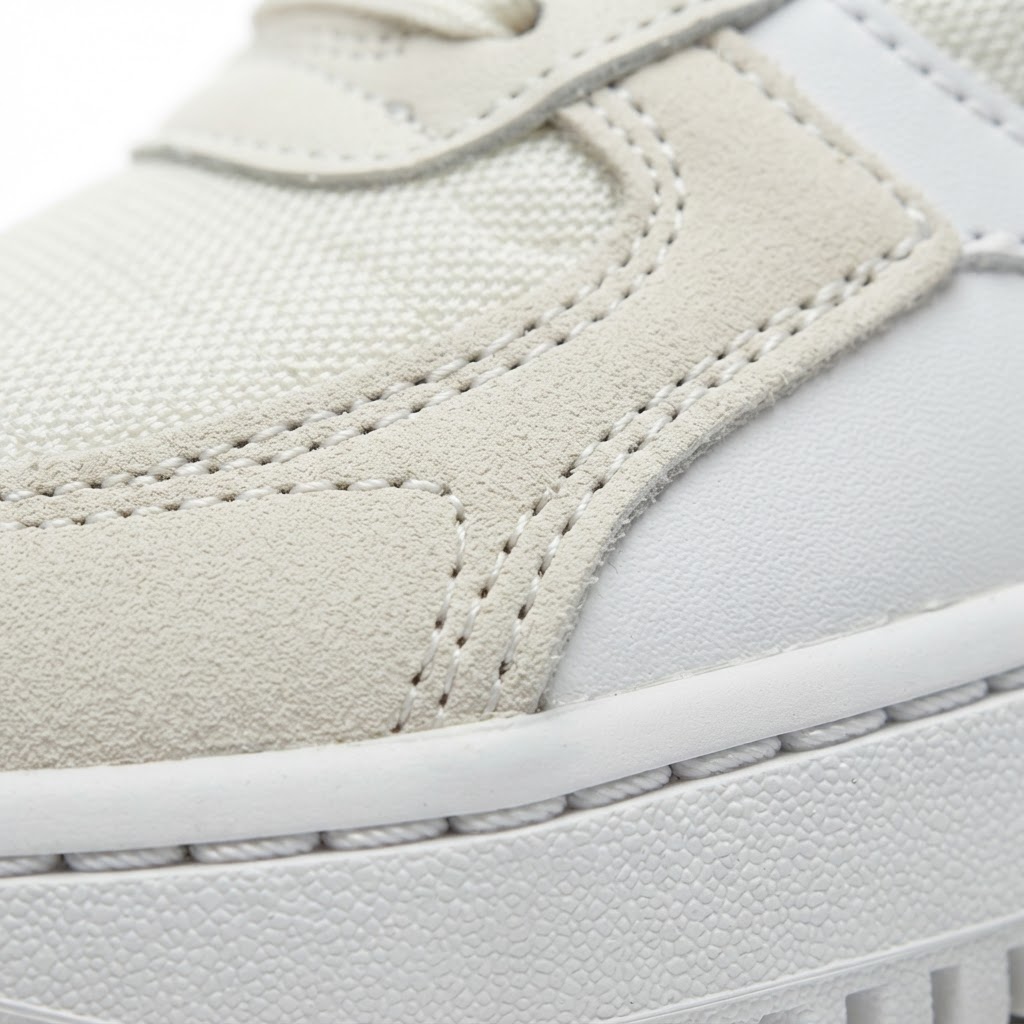 Reebok Stitching and Construction