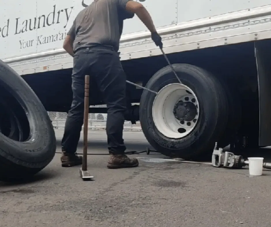 Fast Emergency Towing Near Bowling Green KY: Help When You Need It Most